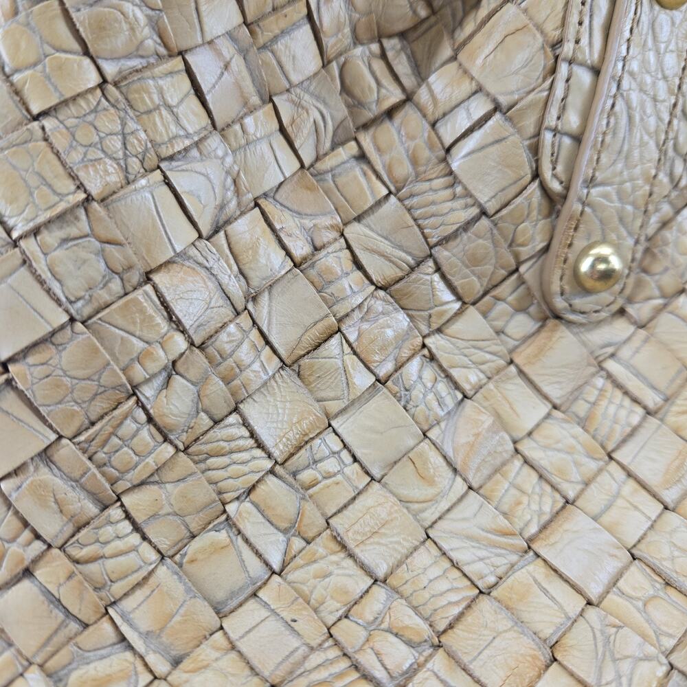Authentic Brahmin Crossbody Satchel Tan Beige Basket Weave Gold Tone Hardware - Picture 12 of 12